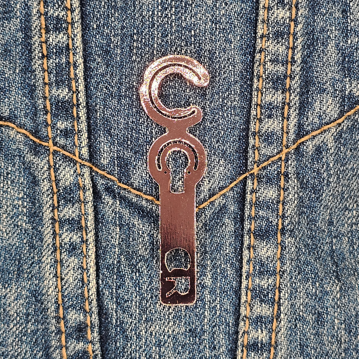 LINCHPIN-GOLD